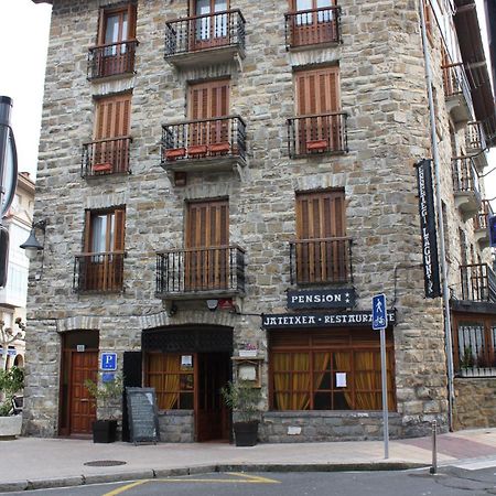 Pension Lagunak Zarautz Exterior photo