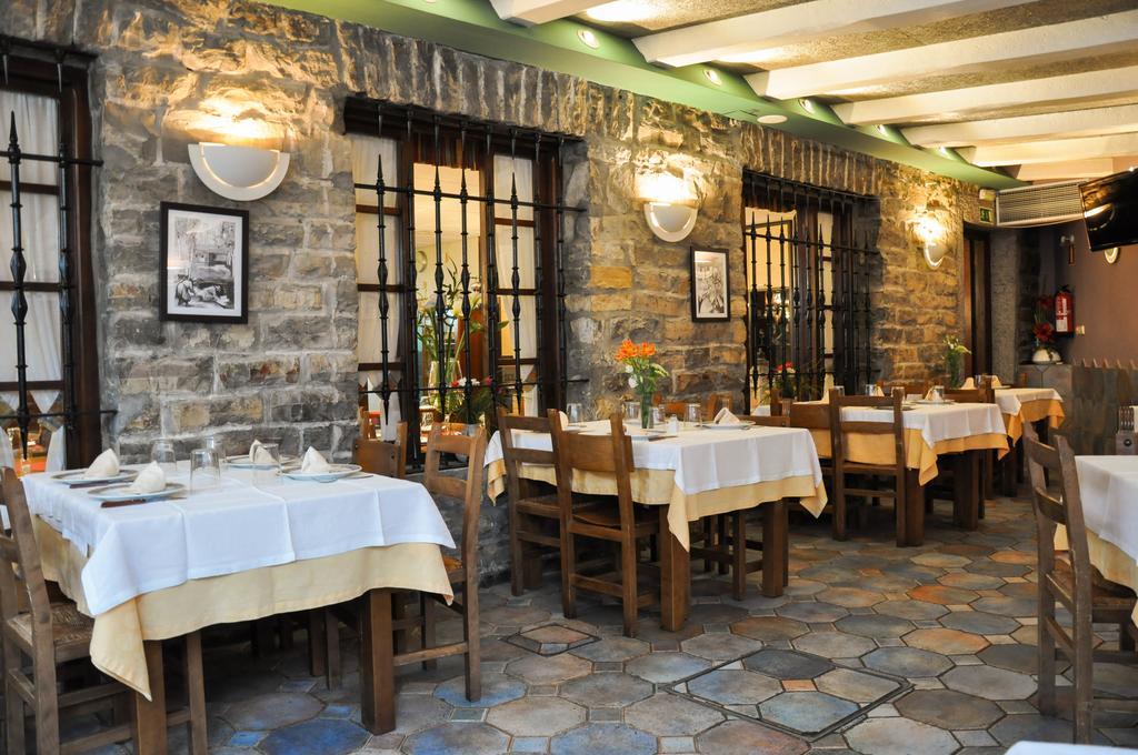 Pension Lagunak Zarautz Exterior photo