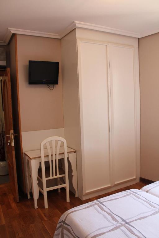 Pension Lagunak Zarautz Room photo
