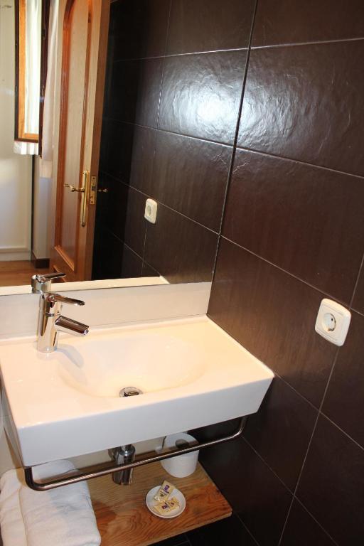 Pension Lagunak Zarautz Room photo