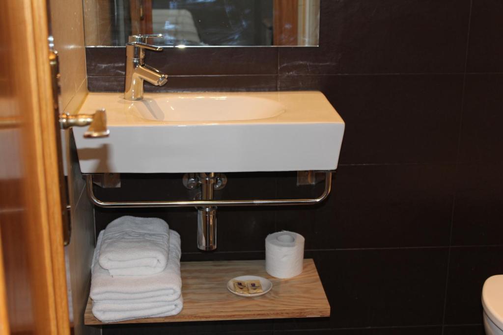Pension Lagunak Zarautz Room photo